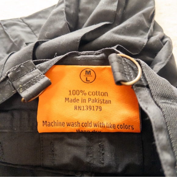 Damn Near Kilt ’Em Black Utility Kilt M/L 100% Cotton Adjustable Punk Goth - Picture 5 of 7